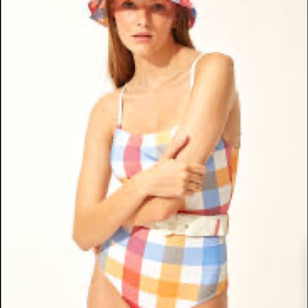 Solid & Striped Nina Belt One Piece in Beach Plaid - Picture 16 of 16